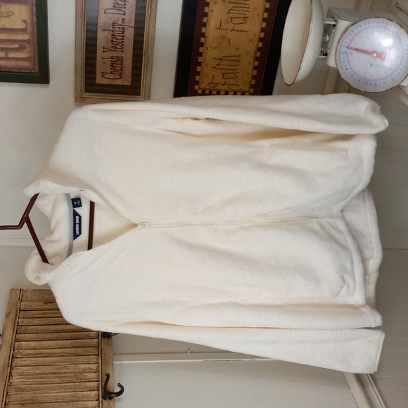 Lands' End Jackets & Blazers - 🟢 20oz lands end white zip pocket soft jacket